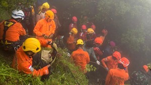 5 Jenazah Korban Pesawat ATR Dievakuasi Lewat Udara Besok