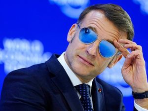 Rumitnya Tarik Ulur Hubungan Macron-Trump di Tengah Krisis