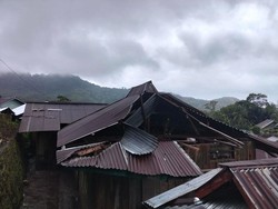 Dua Hari Diterjang Angin Kencang, 10 Rumah di Flores Timur Rusak