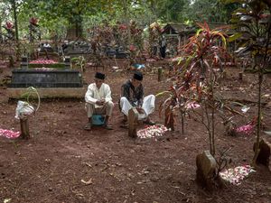 Asal-usul Nyadran, Tradisi Ziarah Kubur Jelang Ramadan