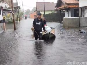 Hampir Sepekan, Banjir Tirto Pekalongan Masih Selutut