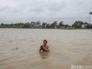 Fakta-fakta Banjir di Sukawangi Bekasi hingga Ribuan Keluarga Ngungsi