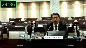 Berita dari Detik Finance: Dunia Kacau Balau, Solikin Tawarkan 'SEMANGKA' Jika Jadi Deputi Gubernur BI