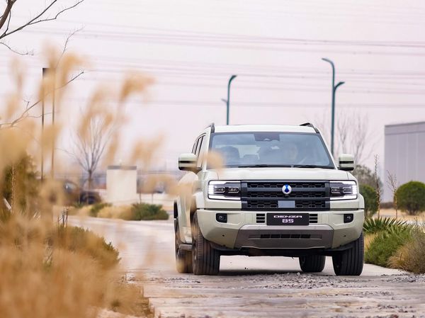 Wujud Denza B5, Calon Rival Land Cruiser yang Mau Dijual di Indonesia