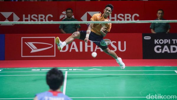 Duel Sengit, Alwi Farhan Lolos ke Semifinal Indonesia Masters 2026