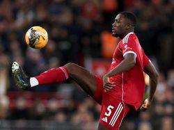 Liverpool: Hinaan Rasisme ke Konate Menjijikan!