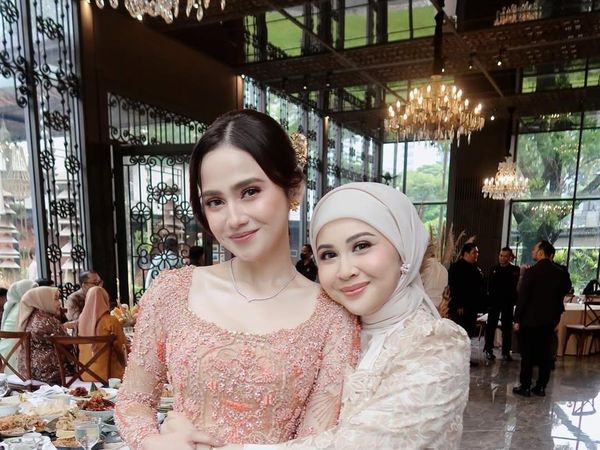 Klarifikasi Kesha Ratuliu Menangis di Lamaran Syifa Hadju dan El Rumi