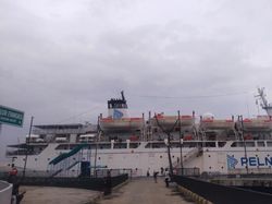 Cuaca Buruk, KM Tilongkabila Tujuan Bima Tertahan di Labuan Bajo