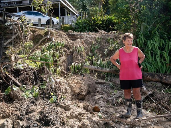 Longsor Terjang North Island Selandia Baru