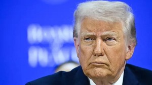 Trump Desak Putin Akhiri Perang Ukraina