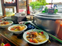 Slurrp! 5 Soto Mie Enak Mulai Rp 20 Ribuan buat Hangatkan Badan