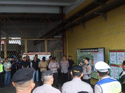 1.300 Personel Polda Metro Amankan Laga Persija vs Madura United di GBK