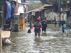 Cerita Warga Rawa Buaya Jakbar 6 Kali Rumah Kebanjiran dalam Sebulan