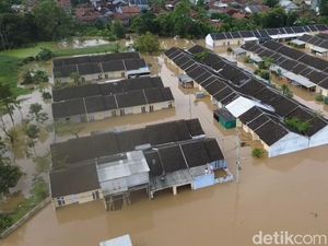 Banjir di Subang Tak Kunjung Surut, Masalah Mulai Berdatangan