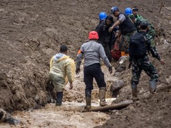 Alat Berat Dikerahkan, BNPB Ungkap Kendala Pencarian Korban Longsor Cisarua