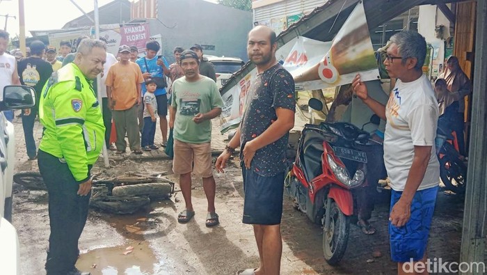 Agus Tewas Usai Jadi Korban Tabrakan Beruntun di Karawang