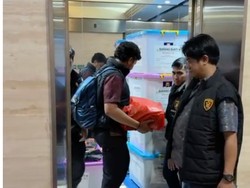 Potret Tumpukan Kontainer Isi Barang Bukti Disita Bareskrim dari DSI