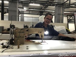 Pelapak Sol Sepatu-Permak Jin di Jalan Dr Sardjito Tempati Pasar Terban