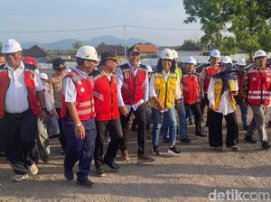 Tinjau Pembangunan Sekolah Rakyat di Karangasem, Wamen PU Ingatkan Kualitas