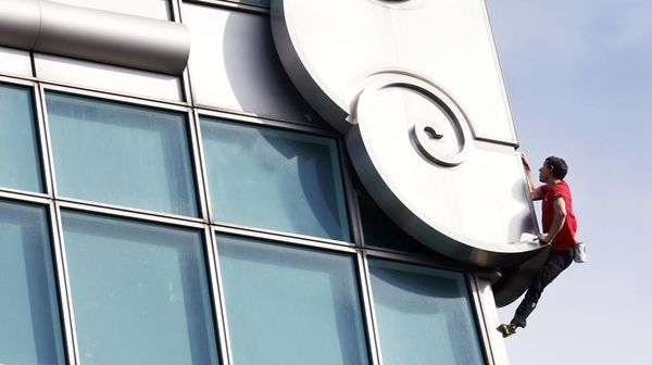 Aksi Nekat Alex Honnold, Panjat Taipei 101 Tanpa Pengaman