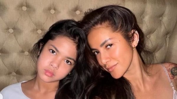 Potret Aleena Putri Olla Ramlan Kini Sudah Remaja, Cantik Saingi Sang Mama