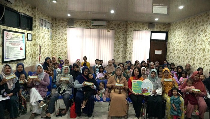 Alfamart Salurkan 510.000 Telur untuk Cegah Stunting di HGN 2026