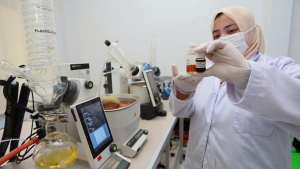 ARC Kembangkan Parfum dari Hilirisasi Minyak Nilam Aceh