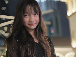 Terima Kasih Lindee Cremona ke Orang Tua Lewat Senyum Ayah