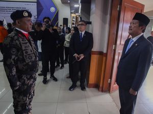Video: Sempat Pingsan, Menteri KKP Trenggono Pastikan Kondisinya Baik