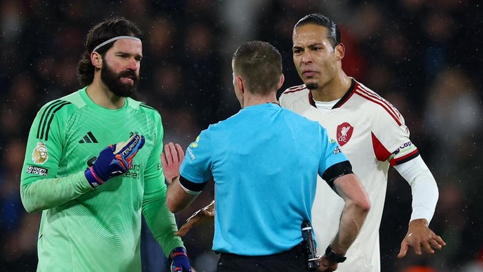 Mimpi Buruk di Vitality Stadium, Liverpool Kalah Menyakitkan di Kandang Bournemouth
