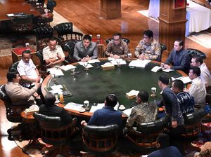 Prabowo Kumpulkan Menteri di Hambalang, Cek Perkembangan Program Strategis