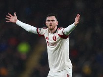 Robertson Tidak Jadi ke Tottenham?