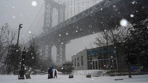 Penampakan Badai Salju Menyapu Sebagian Besar Wilayah AS