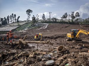 Pakar ITB Jelaskan Biang Kerok Bencana Longsor di Cisarua Bandung Barat