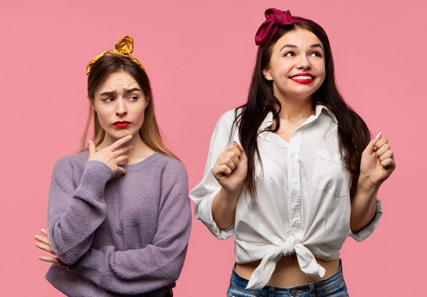 Ilustrasi Perempuan Pendendam/Foto: Freepik.com/karlyukav Ilustrasi Perempuan Pendendam/Foto: Freepik.com/karlyukav