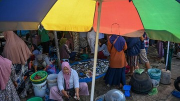 Berita dari Detik Finance: Pasar Pandan Tapteng Mulai Bergeliat Pascabencana