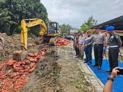 123 Ton Bawang Bombai Ilegal di Semarang Ternyata Diselundupkan dari Malaysia