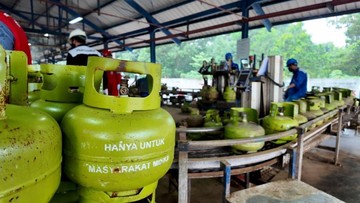 Berita dari Detik Finance: LPG 3 Kg Diusulkan Maksimal 10 Tabung/KK/Bulan, Ini Jawaban ESDM