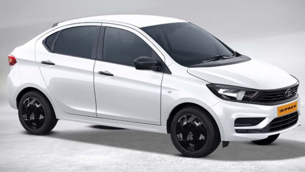 Wujud Sedan Murah Seharga Rp 102 Jutaan yang Sudah Ada di Dealer