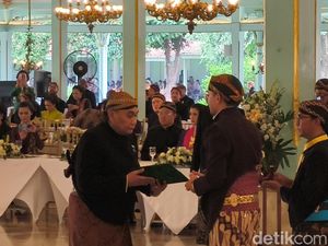 Bambang Pacul Dapat Gelar Kanjeng Pangeran dari Mangkunegaran