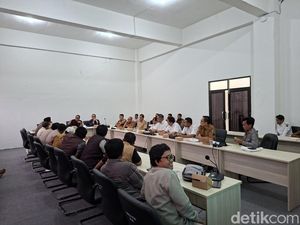 Geruduk DPRD NTB, Warga Kabul Desak Dam Pengga-Sungai Pampang Diperbaiki