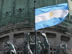 Kunjungan Mendadak Delegasi AS ke Argentina Bikin Khawatir, Kenapa?