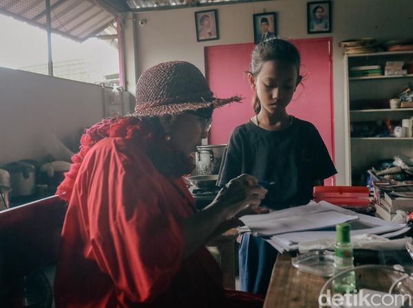 Guru Kembar dan Sekolah Darurat Kartini, Benteng Pendidikan Anak Marginal