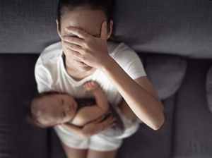 Riset: Laki-laki Gen Z Lebih Kolot dari Boomers, Ngasuh Anak Disebut Tak Maskulin