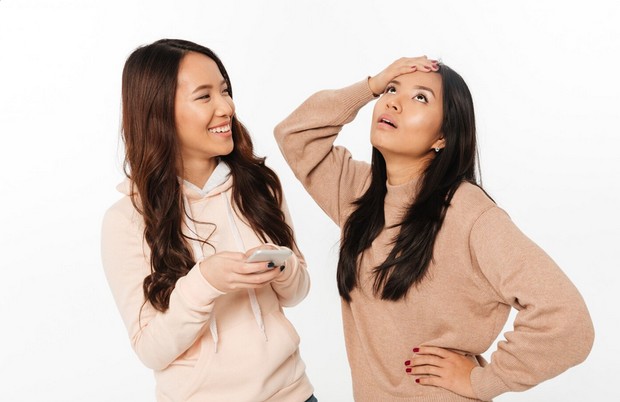 Ilustrasi Perempuan Haus Pujian/Foto: Freepik.com/drobotdean Ilustrasi Perempuan Haus Pujian/Foto: Freepik.com/drobotdean