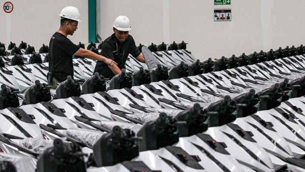 Motor Listrik Disiapkan untuk Distribusi Logistik Ramah Lingkungan