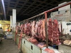 Jelang Ramadan, Harga Daging Ayam-Sapi di Surabaya Mulai Merangkak Naik