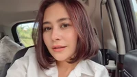 Prilly Latuconsina Pasang Badge #OpenToWork, Ini Pengalaman Kerjanya