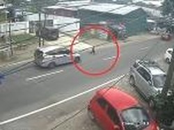 Mobil Tabrak Lari Bocah 6 Tahun Saat Nyeberang di Makassar, Sopir Ditangkap