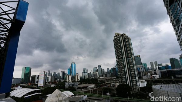 Waspada Potensi Cuaca Ekstrem di Jakarta hingga 1 Februari